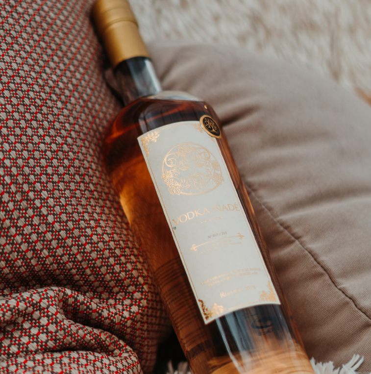 Vodka Nadé Millésime 2019 Vieillie en fût de Fronsac - MAISON MOUNICQ