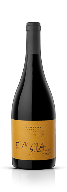 Emma Zuccardi Bonarda 2016 - ZUCCARDI